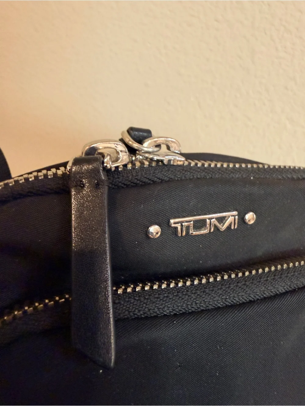 TUMI Voyageur Ruma Crossbody Bag Black Nylon Travel Organizer